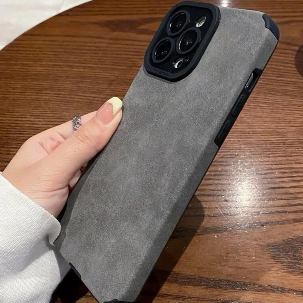 Iphone 14 Minimalist Phone Case - Picture 4 of 4